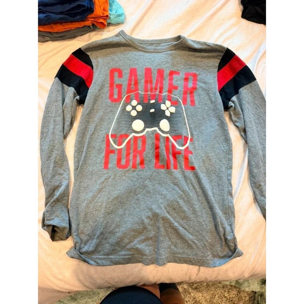Graphic long sleeve